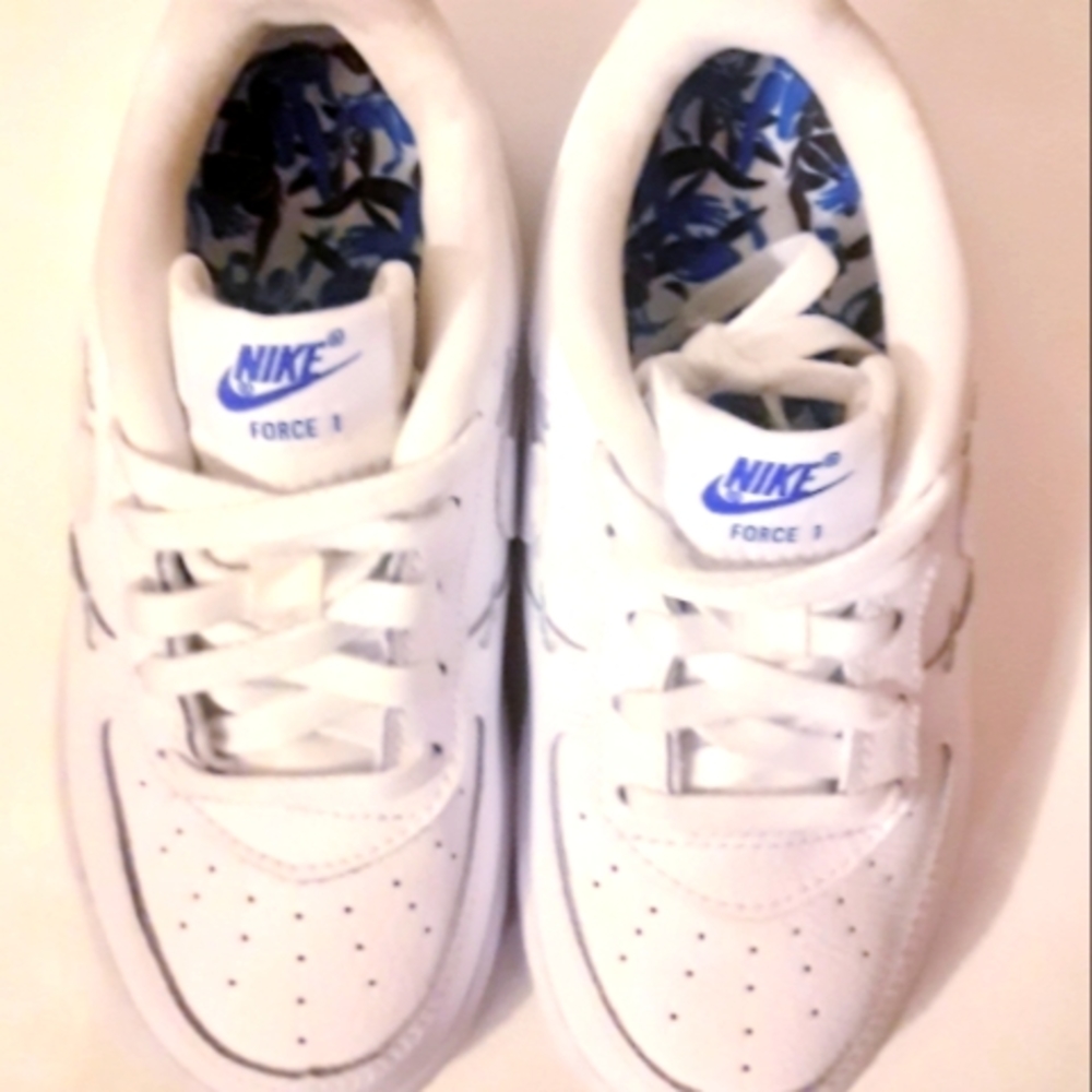 Children's Nike Air force 1 size 9c